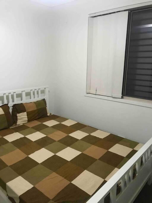 Room With Separate Bath In Shared Homestay Redcliffe Buitenkant foto